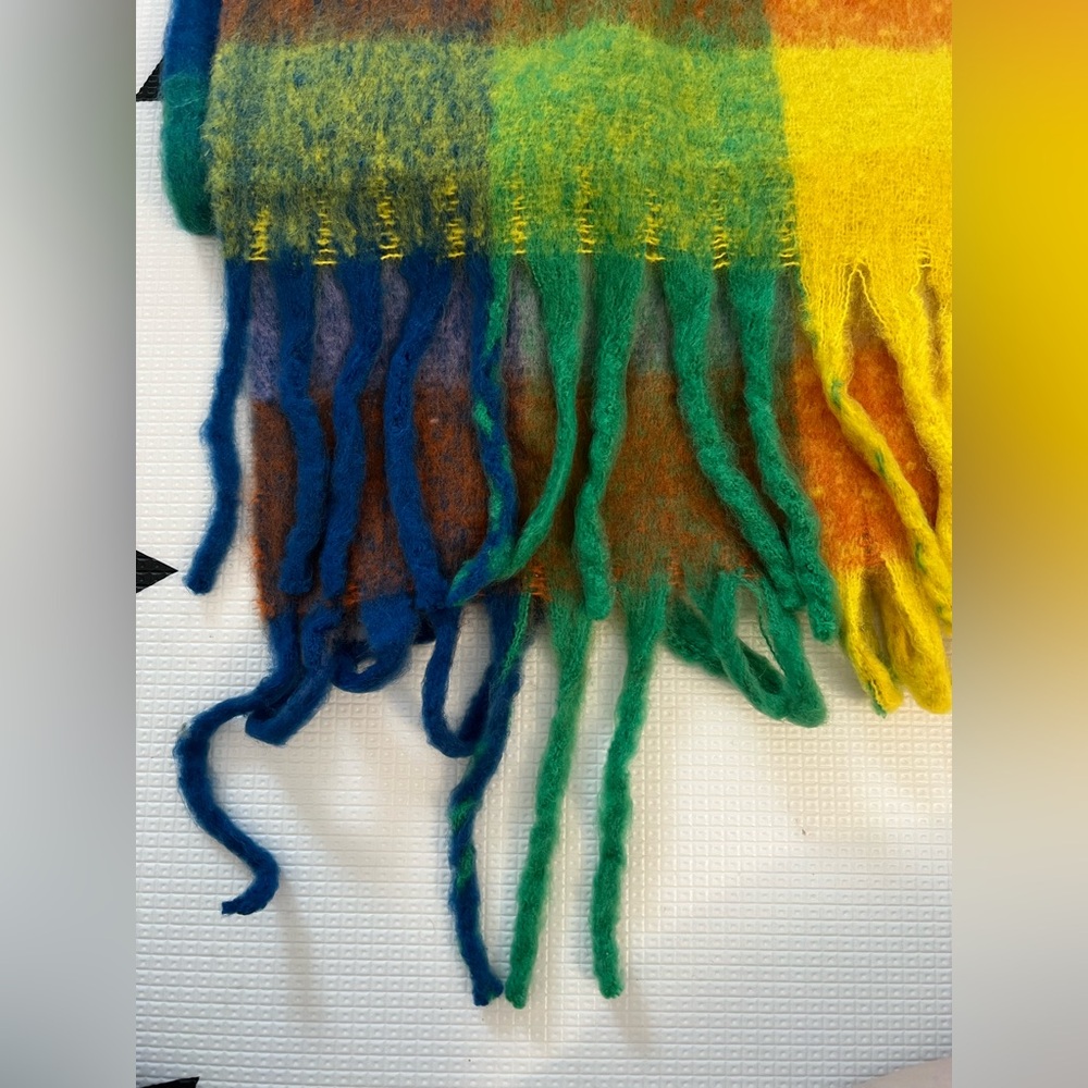 Mohair Scarf - Picture 4 of 8